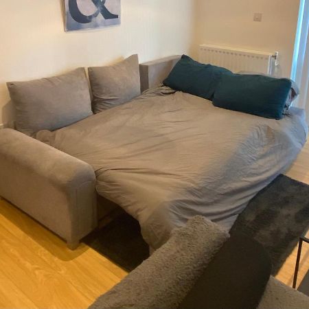 Luxury London Apartment - Steps To East Croydon Train Station מראה חיצוני תמונה