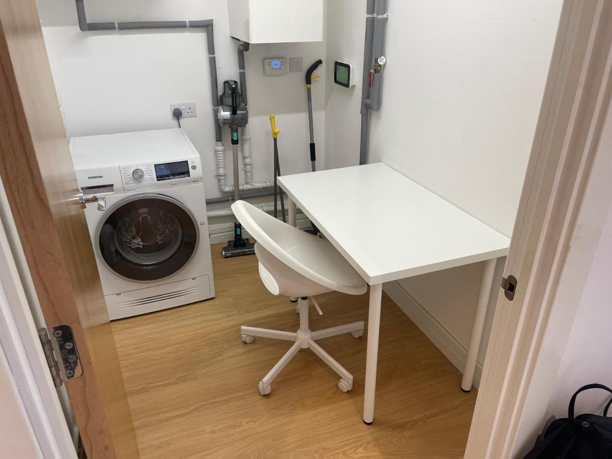 Luxury London Apartment - Steps To East Croydon Train Station מראה חיצוני תמונה